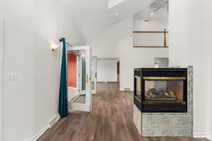 618 Brittingham Ct, Portage, WI 53901 - Photo 6