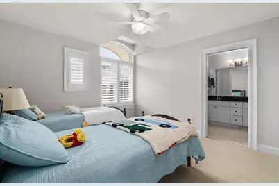 6738 N Chickahauk Trail, Middleton, WI 53562 - Photo 30