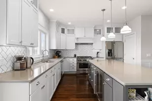 6738 N Chickahauk Trail, Middleton, WI 53562 - Photo 6