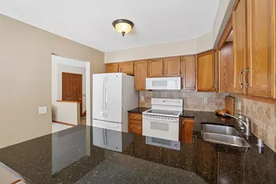 208 Creek Edge Court, Waunakee, WI 53597 - Photo 12