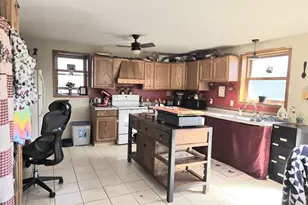 215 E Logan St, Tomah, WI 54660 - Photo 20