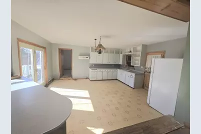 215 E Logan Street, Tomah, WI 54660 - Photo 10