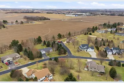 2734 Brooks Ridge Drive, Sun Prairie, WI 53590 - Photo 60