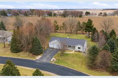 2734 Brooks Ridge Drive, Sun Prairie, WI 53590 - Photo 58