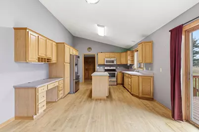 2734 Brooks Ridge Drive, Sun Prairie, WI 53590 - Photo 18