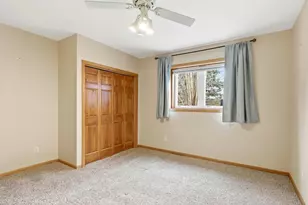 2734 Brooks Ridge Drive, Sun Prairie, WI 53590 - Photo 52