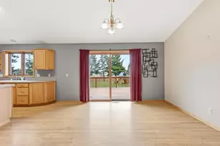 2734 Brooks Ridge Drive, Sun Prairie, WI 53590 - Photo 12