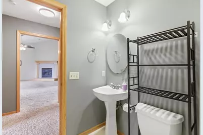 2734 Brooks Ridge Drive, Sun Prairie, WI 53590 - Photo 38