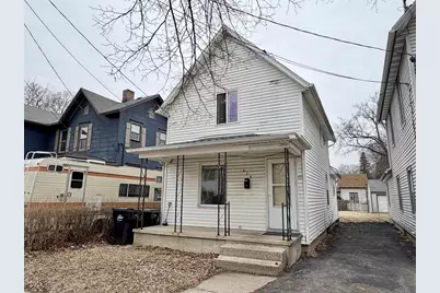 519 St Lawrence Avenue, Beloit, WI 53511 - Photo 2