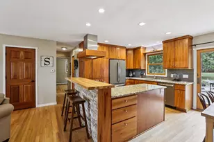 1686 Sand Hill Rd, Oregon, WI 53575 - Photo 8