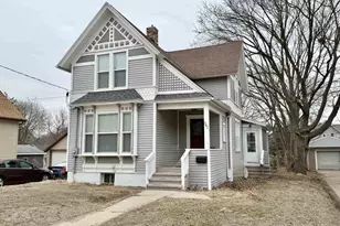 341 Vernon Ave, Beloit, WI 53511 - Photo 2