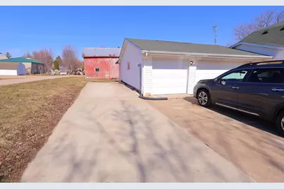 529 S Harrison Street, Lancaster,  53813 - Photo 24