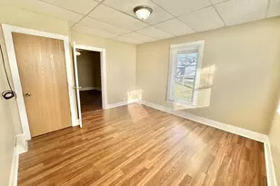 957 W Grand Ave, Beloit, WI 53511 - Photo 20