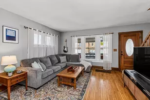 1137 Elizabeth St, Madison, WI 53703 - Photo 4