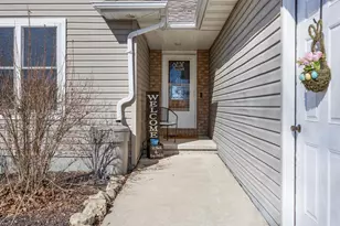 1248 Peninsula Ln, Whitewater, WI 53190 - Photo 4