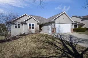 1248 Peninsula Ln, Whitewater, WI 53190 - Photo 1