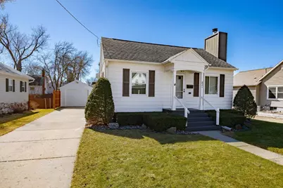 821 Van Buren Street, Fort Atkinson, WI 53538 - Photo 2