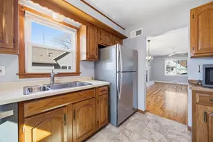 821 Van Buren St, Fort Atkinson, WI 53538 - Photo 20