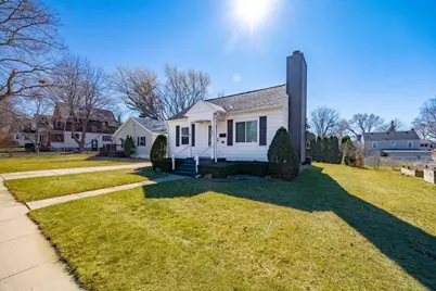 821 Van Buren Street, Fort Atkinson, WI 53538 - Photo 4