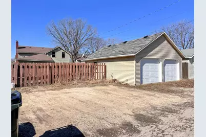 310 N Wacouta Avenue, Prairie Du Chien, WI 53821 - Photo 4