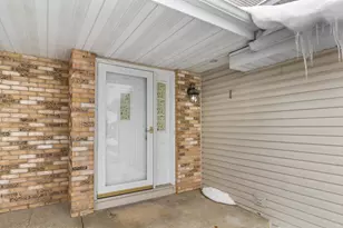 1084 Stonewood Crossing, Sun Prairie, WI 53590 - Photo 28