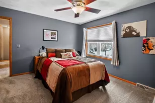 1604 Rustic Dr, Sun Prairie, WI 53590 - Photo 18