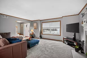 1604 Rustic Dr, Sun Prairie, WI 53590 - Photo 6