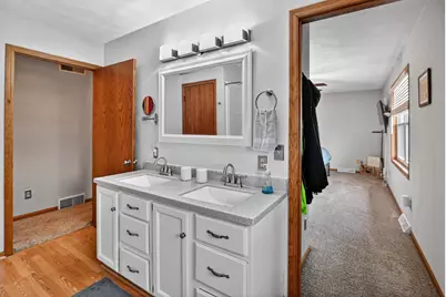 1604 Rustic Drive, Sun Prairie, WI 53590 - Photo 16