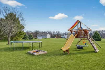 N4178 Country Club Drive, Brodhead, WI 53520 - Photo 8