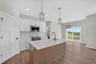 L181 Clemens Dr, Arlington, WI 53911 - Photo 8