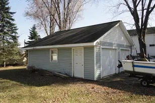 302 W Division St, Fond du Lac, WI 54935 - Photo 8