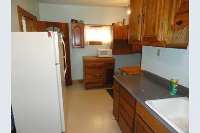 302 W Division St, Fond du Lac, WI 54935 - Photo 16