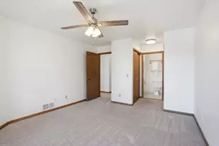 6243 Middleton Springs Dr, Middleton, WI 53562 - Photo 20