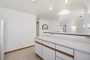 6243 Middleton Springs Dr, Middleton, WI 53562 - Photo 16