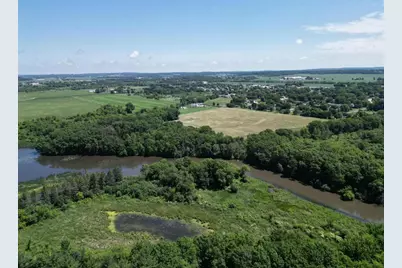 318 Julie Court, Belleville, WI 53508 - Photo 24