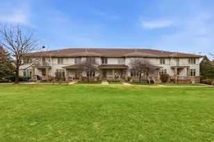 8275 Starr Grass Dr, Madison, WI 53719 - Photo 2