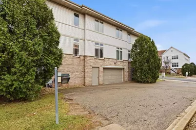 8275 Starr Grass Drive, Madison, WI 53719 - Photo 22