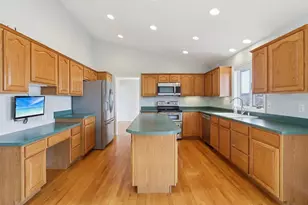 8580 Stonebrook Cir, Middleton, WI 53562 - Photo 10