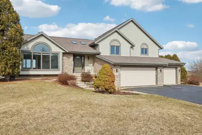 8580 Stonebrook Circle, Middleton, WI 53562 - Photo 2