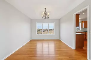 8580 Stonebrook Cir, Middleton, WI 53562 - Photo 14