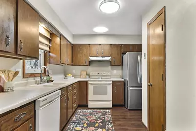 5014 Trafalger Place, Madison, WI 53714 - Photo 8