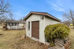 W7959 Jonathan Dr, Pardeeville, WI 53954 - Photo 38