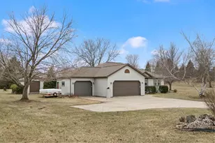 W7959 Jonathan Dr, Pardeeville, WI 53954 - Photo 42