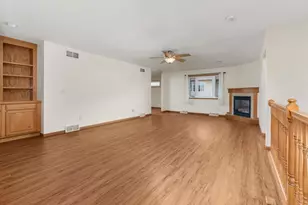 126 Jennifer Cir, Mount Horeb, WI 53572 - Photo 6