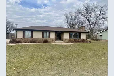 1125 Parkview Drive, Tomah, WI 54660 - Photo 2