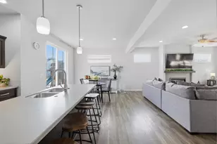 1137 O'Keeffe Ave, Sun Prairie, WI 53590 - Photo 18