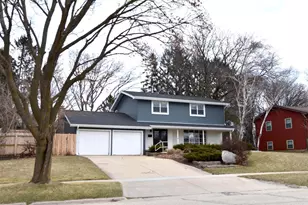 6702 Inner Dr, Madison, WI 53705 - Photo 4