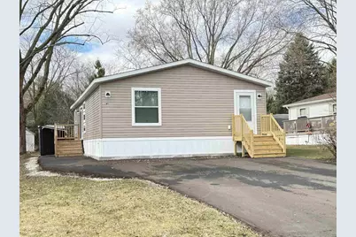 N65W22201 Saint James Drive #M57, Sussex, WI 53089 - Photo 1