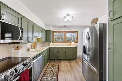 521 Orchard Drive, Madison, WI 53711 - Photo 10