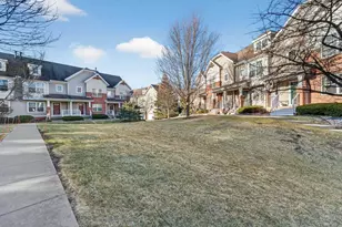 719 Cricket Ln, Madison, WI 53562 - Photo 26